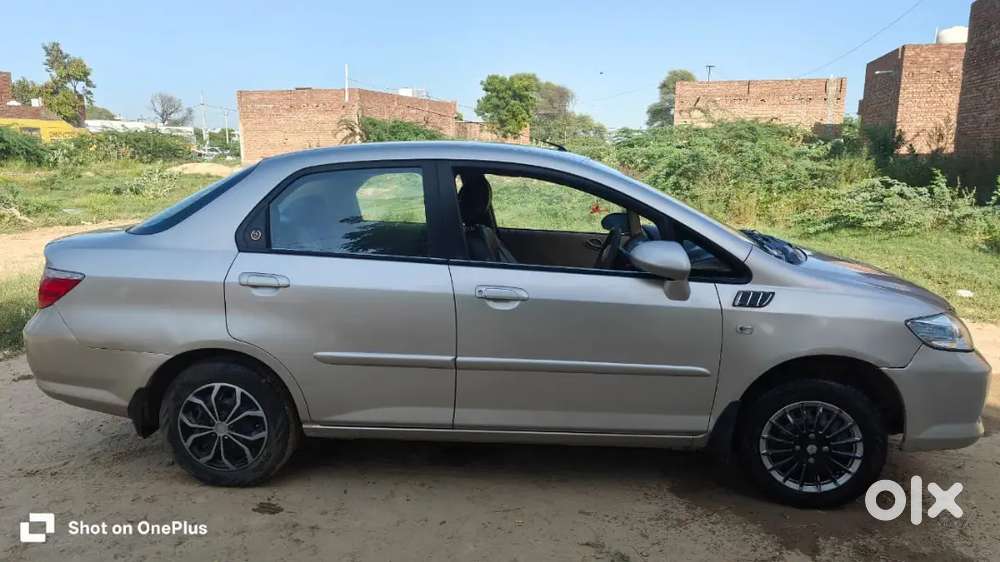 Honda City Zx 2008 Cng & Hybrids 71000 Km Driven
