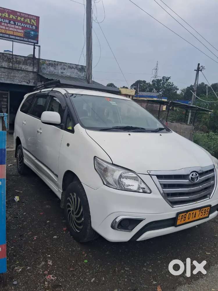 Toyota Innova 2015 Diesel Well Maintained