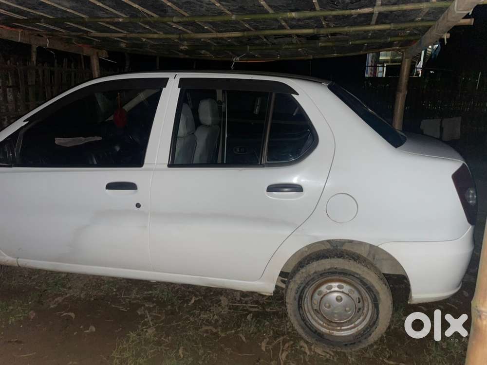 2017 Tata Indigo Ecs Petrol Manual Year