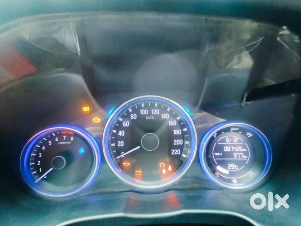 Honda City 1.5 V 2015
