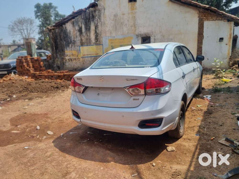 Maruti Suzuki Ciaz 2015 Diesel 90000 Km Driven