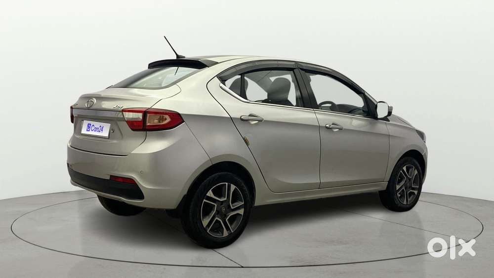 Tata Tigor Xza, 2018, Petrol