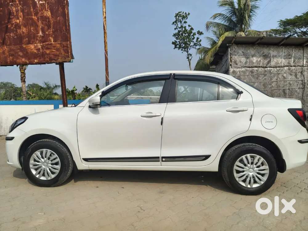 Maruti Suzuki Dzire 2023 Petrol 50000 Km Driven