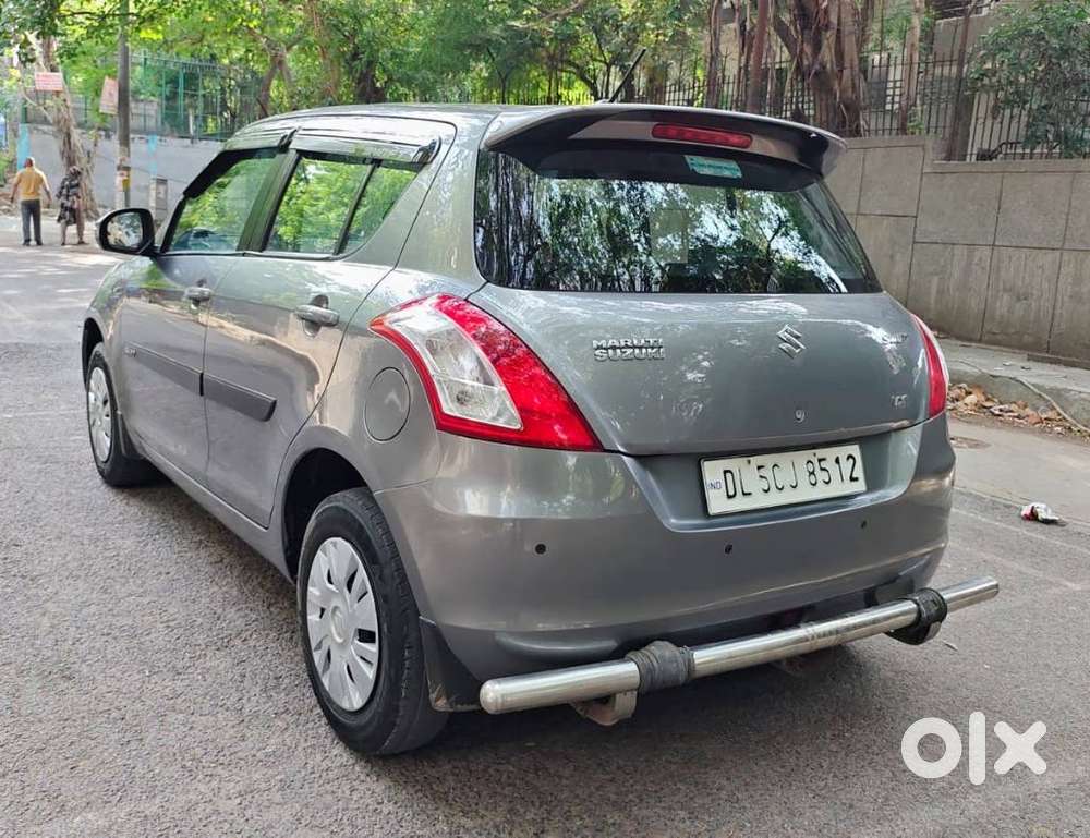 Maruti Suzuki Swift Vxi 1.2 Abs Bs-iv, 2014, Petrol