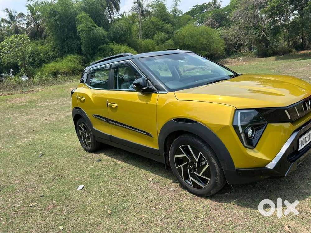 Mahindra Xuv 3xo Ax7l Petrol Mt, 2025, Petrol
