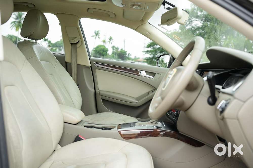 Audi A4 2.0 Tdi Premium With Sunroof, 2011, Diesel