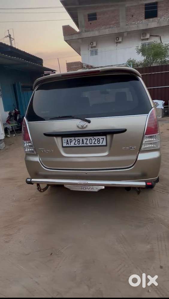 Toyota Innova 2009 Diesel Well Maintained