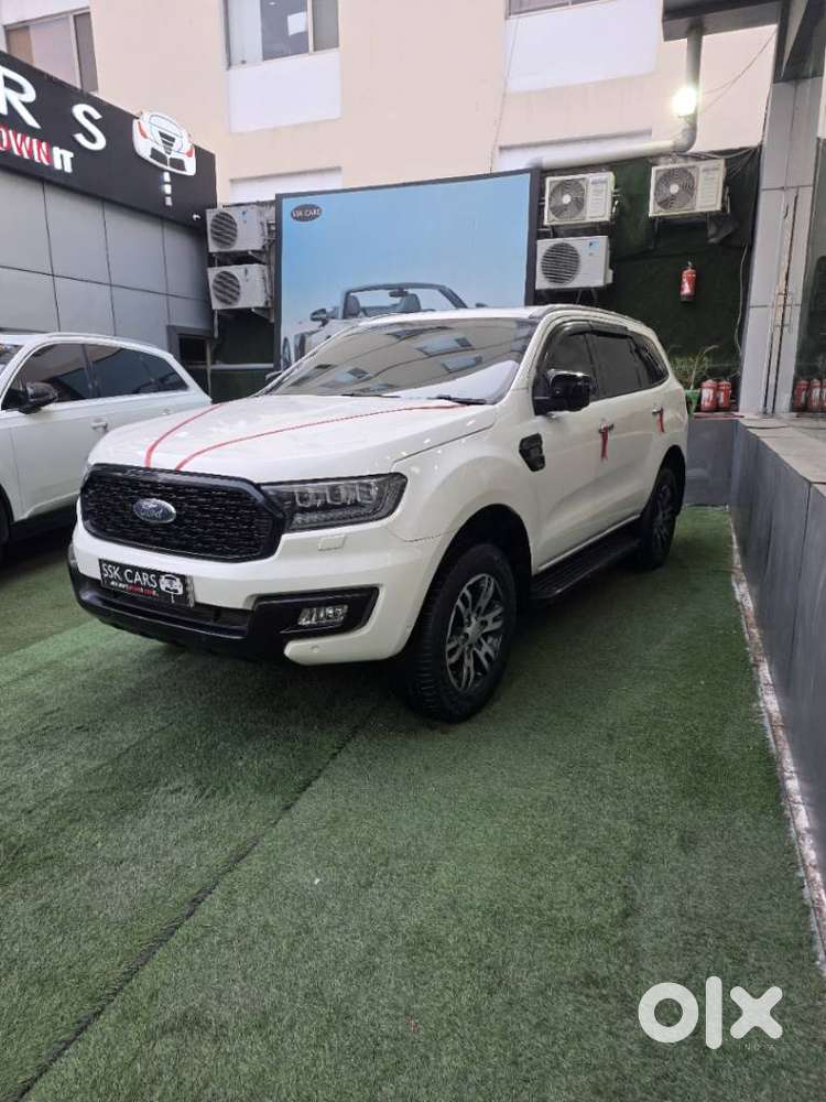 Ford Endeavour 3.2 Titanium At 4x4, 2017, Diesel