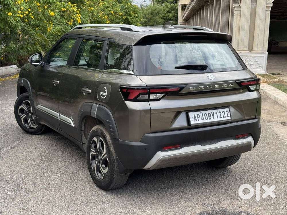 Maruti Suzuki Brezza 1.5 Zxi Plus Smart Hybrid, 2023, Petrol
