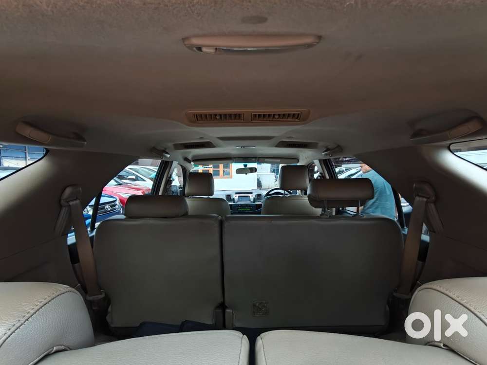 Toyota Fortuner 3.0 4x2 Automatic, 2015, Diesel
