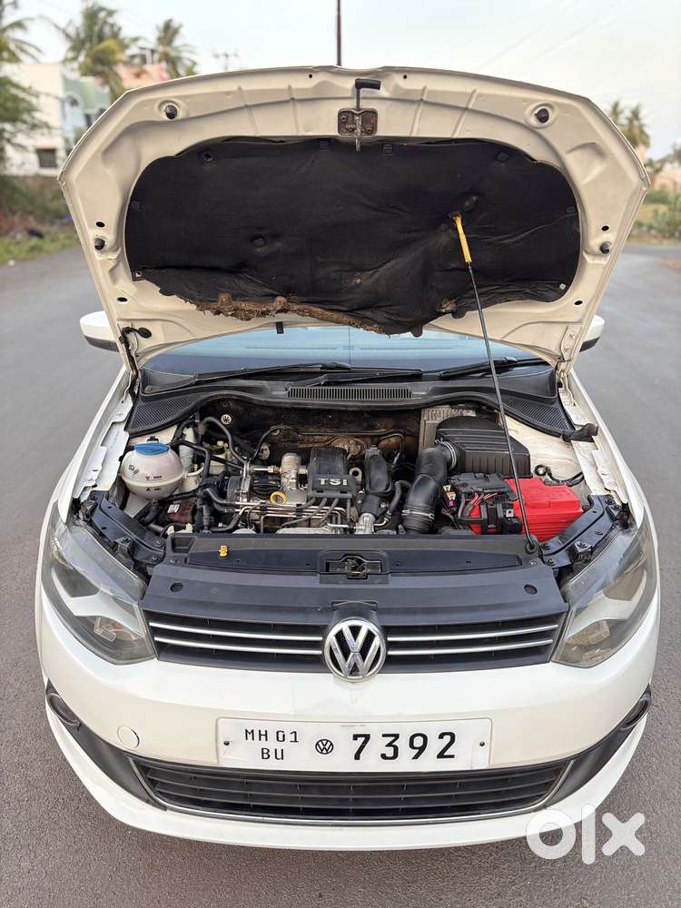 Volkswagen Vento 1.2 Tsi Highline Plus At, 2014, Petrol