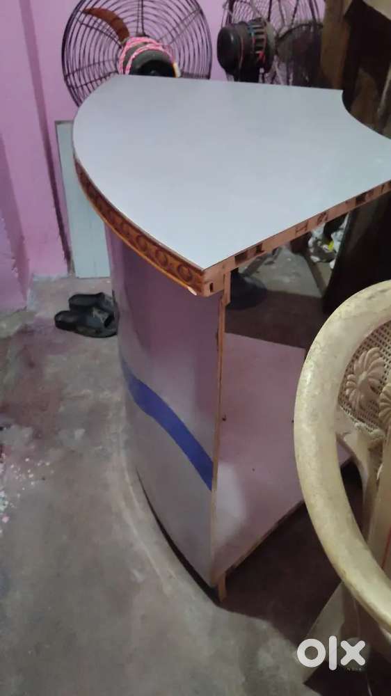 Shop wood counter