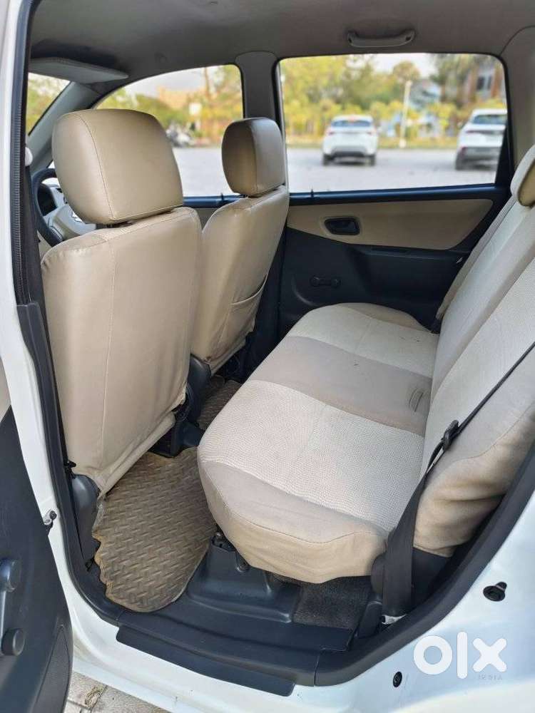 Maruti Suzuki Zen Estilo Lx Bsiv, 2010