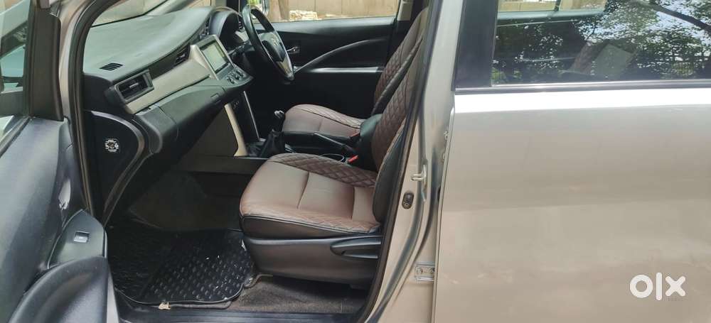 Toyota Innova Crysta 2.4 Gx Mt, 2017, Diesel