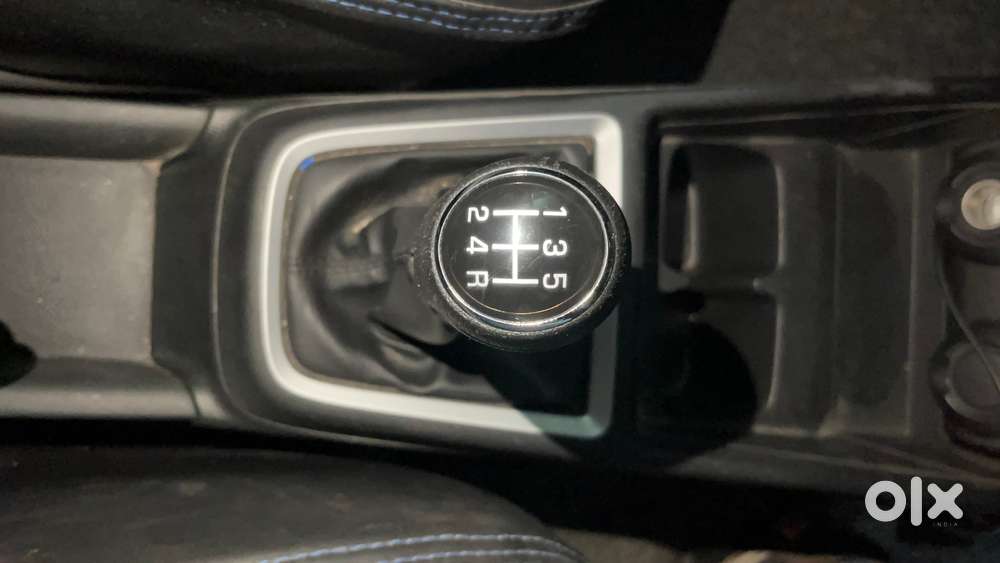 Maruti Suzuki Swift Vvt Lxi, 2023, Petrol