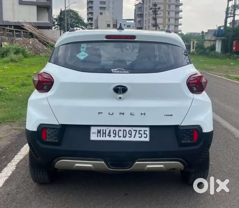 Tata Punch Accomplished Dazzle Sunroof Cng, 2024, Cng & Hybrids