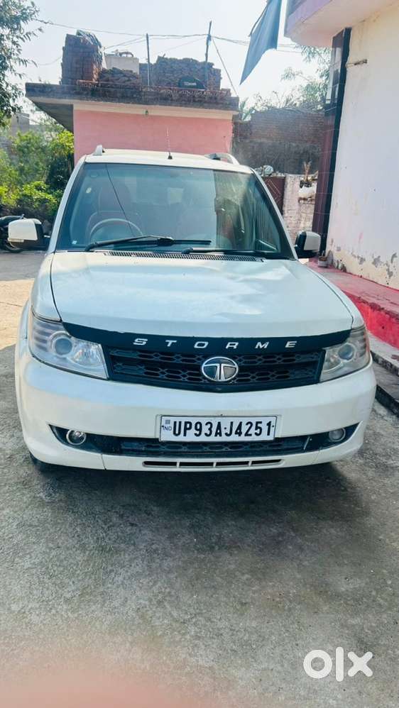Tata Safari Storme 2013 Diesel 115000 Km Driven
