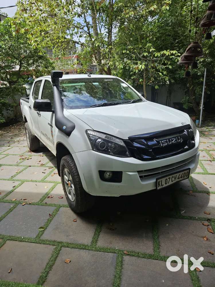 Isuzu D-max V-cross 2016 Diesel 148000 Km Driven