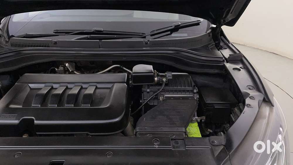 Mahindra Xuv700 2.2 Ax 7 Diesel At Luxury Pack Str, 2021, Diesel