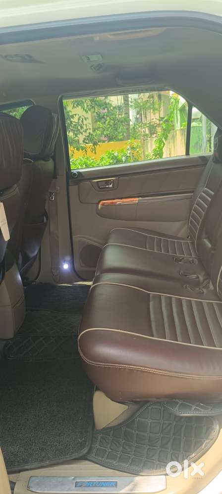 Toyota Fortuner 3.0 4x4 Manual, 2011, Diesel