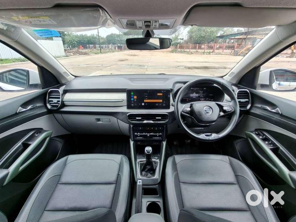 Skoda Kylaq Prestige, 2025, Petrol