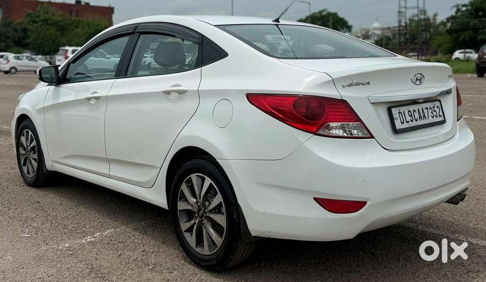 Hyundai Verna 1.6 Sx Vtvt (o) At, 2014, Petrol
