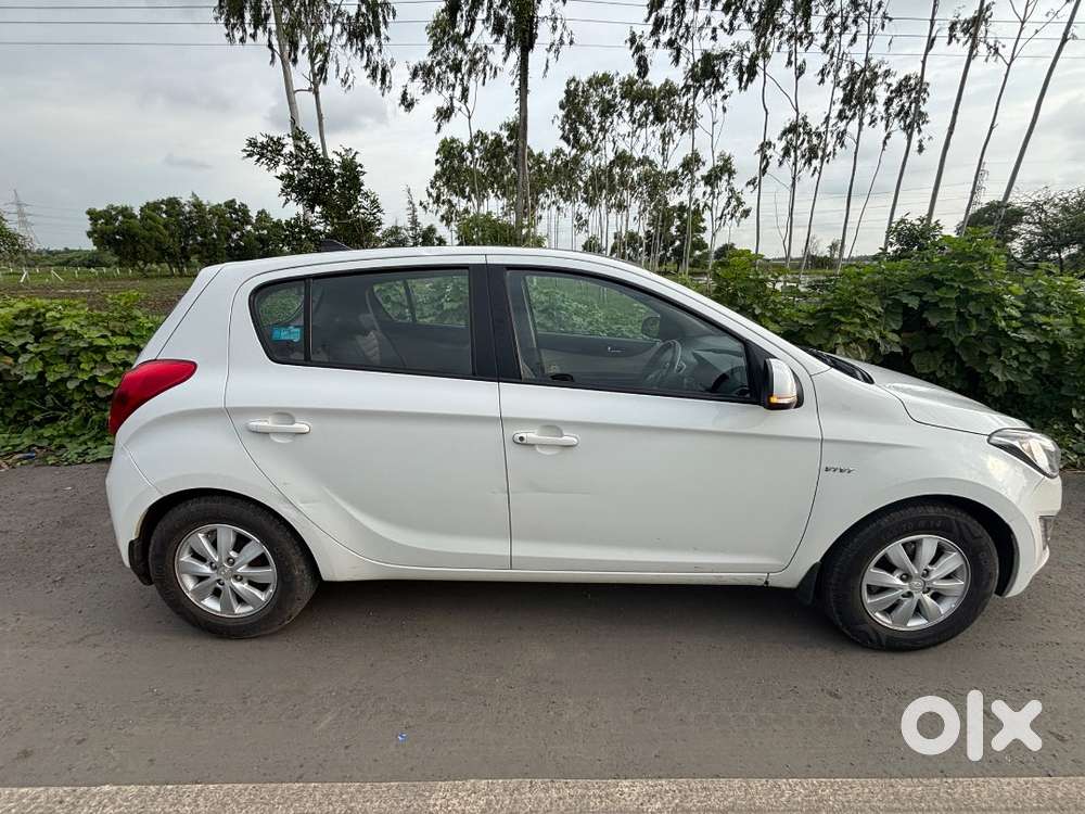 Powerful Smooth Engine. Good Mileage. Non Accidental, 100% Genuine Car