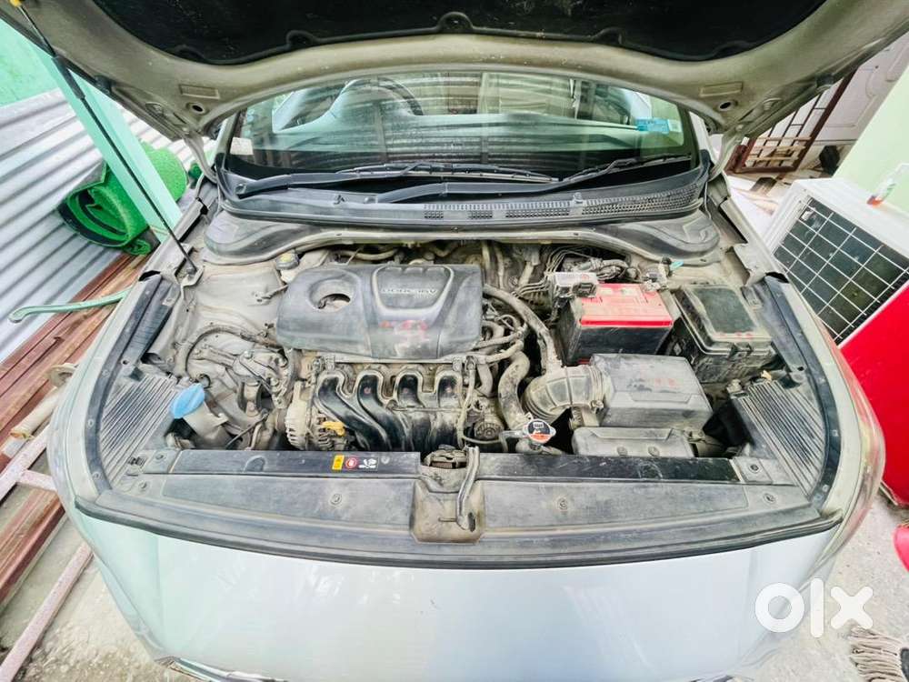 Showroom Condition 56000 Doctor Driven Verna Sx Silver Color