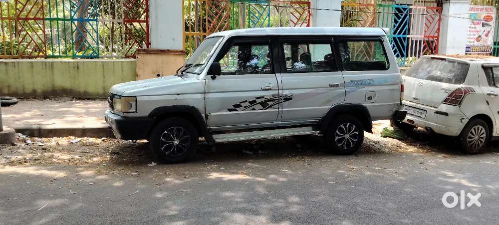 Toyota Qualis 2002 Diesel Well Maintained