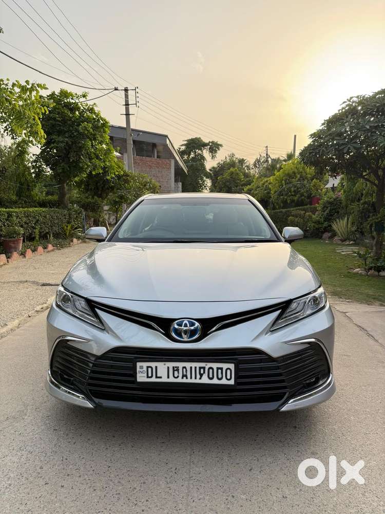Toyota Camry Hybrid, 2024, Petrol