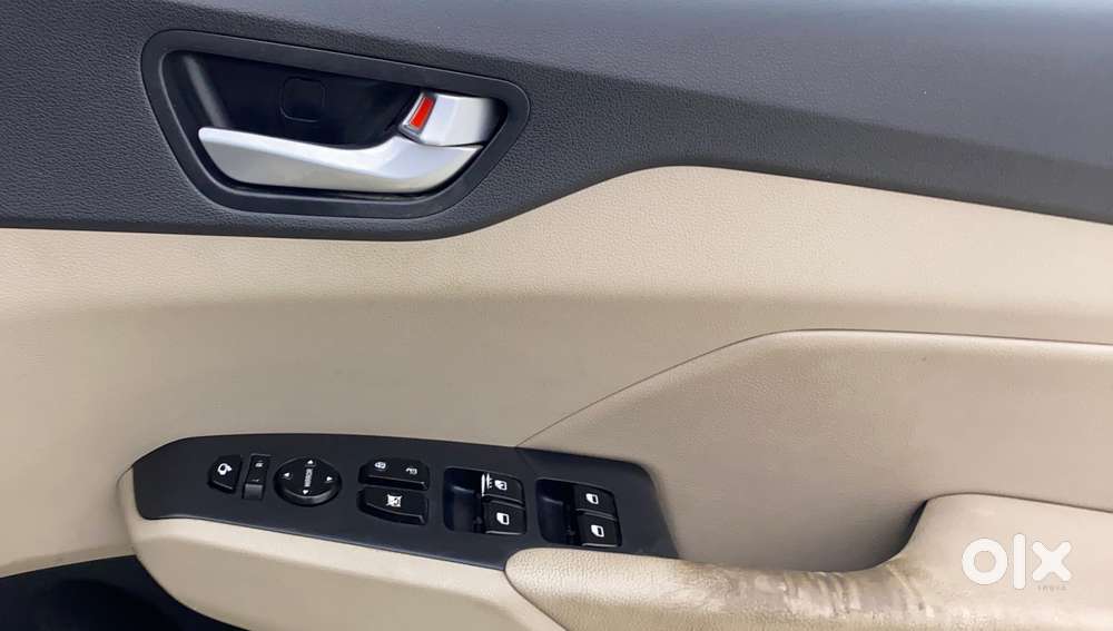 Hyundai Verna 1.6 Sx (o) Vtvt, 2017, Petrol