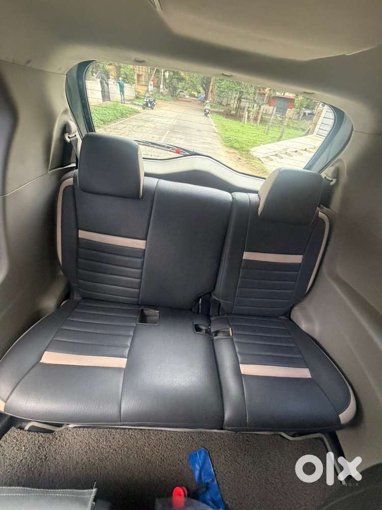 Mahindra Marazzo M4, 2019, Diesel