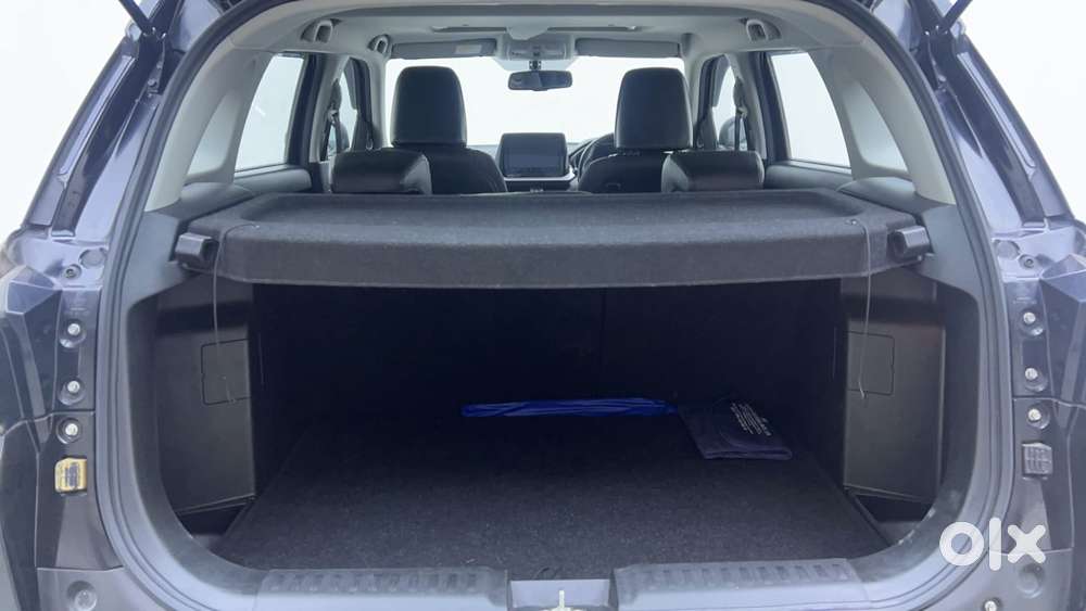 Maruti Suzuki Vitara Brezza 1.5 Zxi, 2023, Petrol