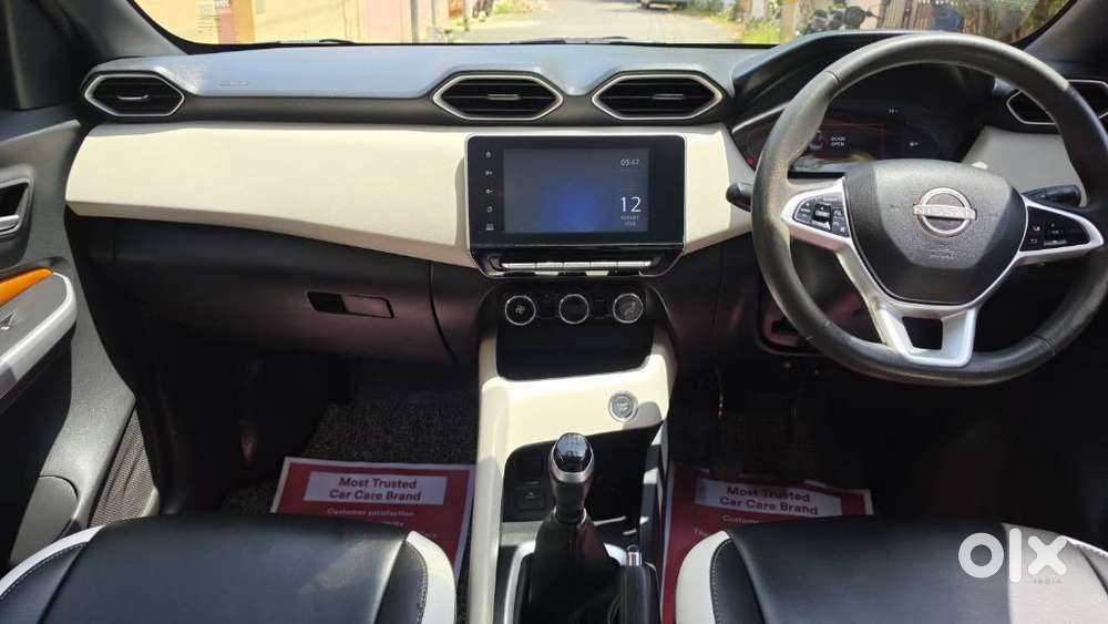 Nissan Magnite 1.0 Xv, 2023, Petrol
