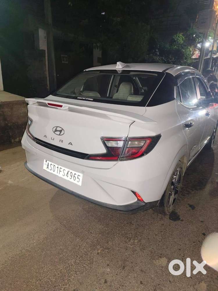Hyundai Aura
