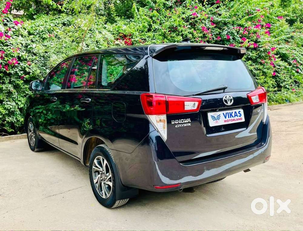 Toyota Innova Crysta [2020-ongoing] 2.4 Gx At 7 Str, 2022, Diesel