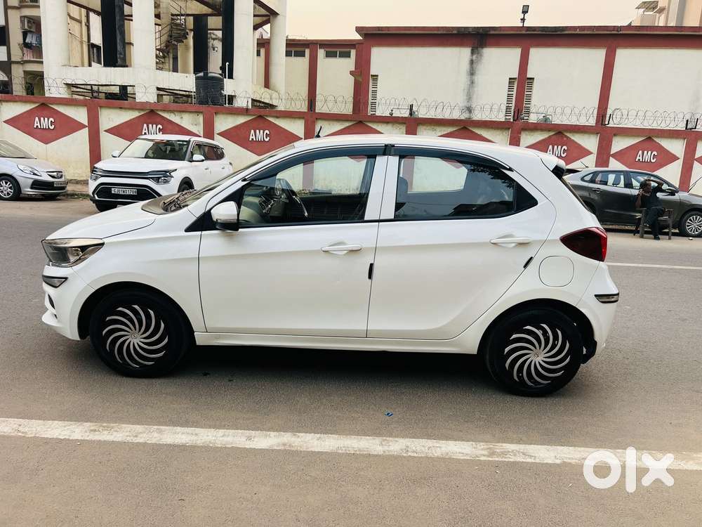 Tata Tiago 1.05 Revotorq Xz, 2021, Petrol