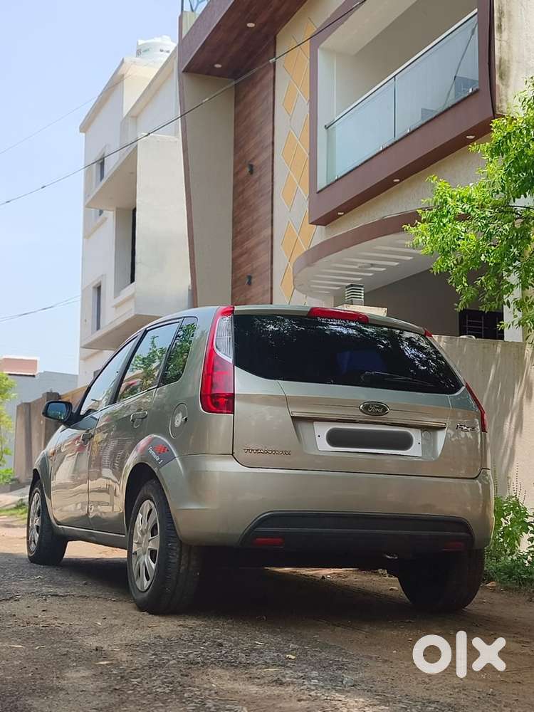 Ford Figo Petrol 2010
