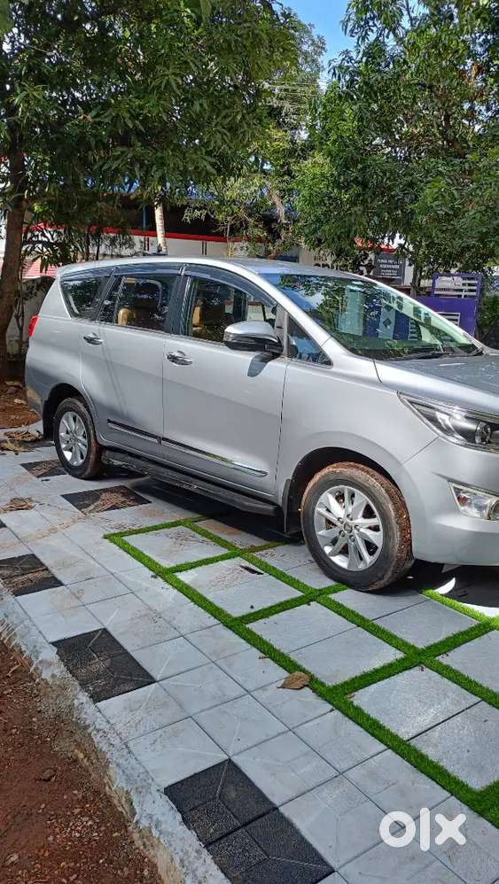 Toyota Innova Crysta 2018