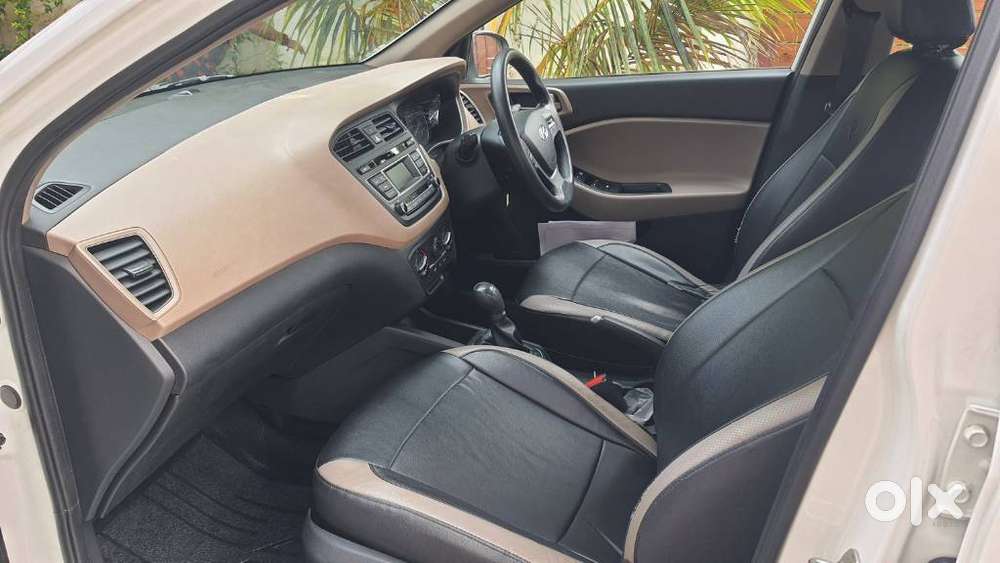 Hyundai Elite I20 Sportz (o) 1.2, 2017, Petrol