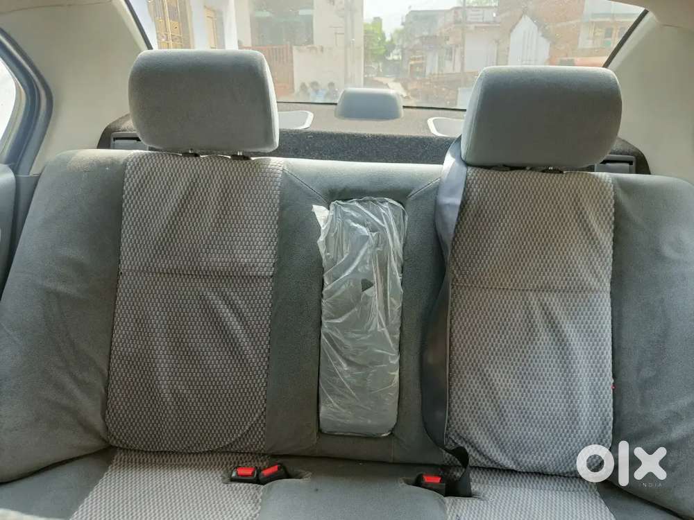 Maruti Suzuki Dzire 2011 Vxi Petrol