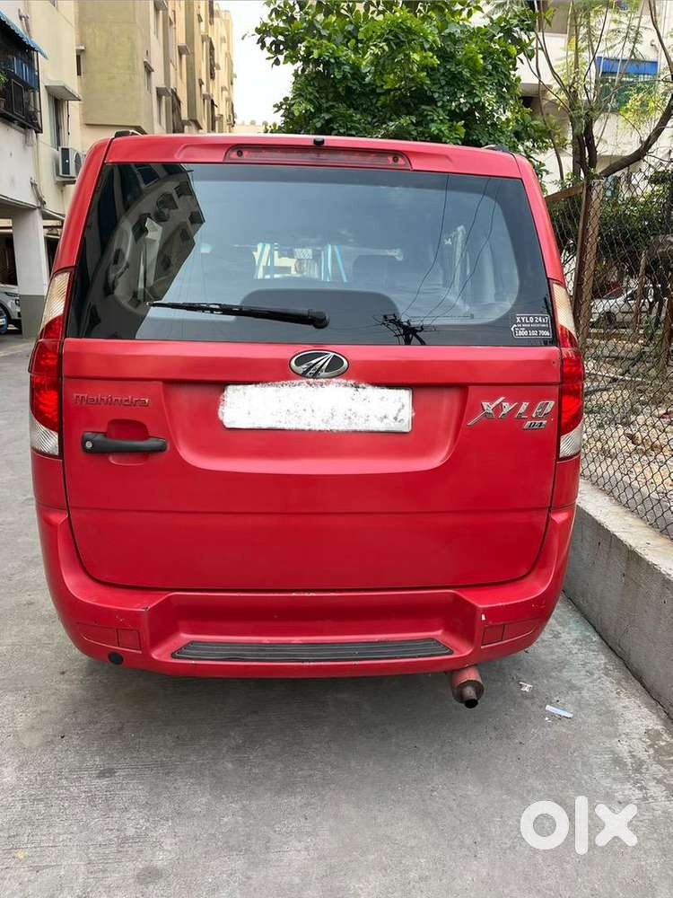 Mahindra Xylo 2017 Diesel Well Maintained Own Plate