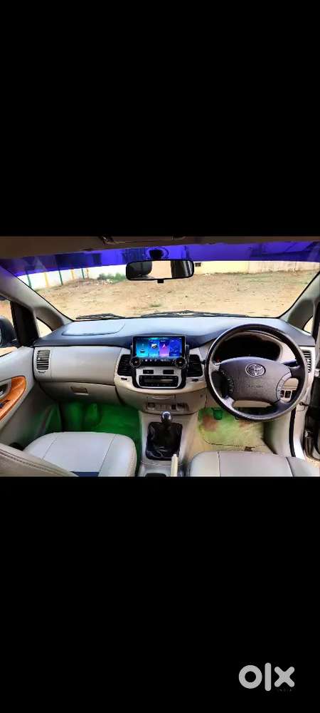 Toyota Innova 2.5 V 2009