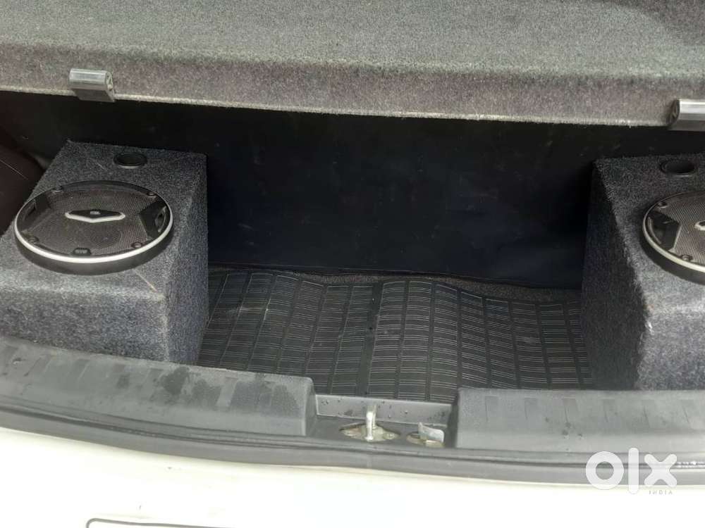 Maruti Suzuki Swift 2013 Vxi Petrol 44850 Km
