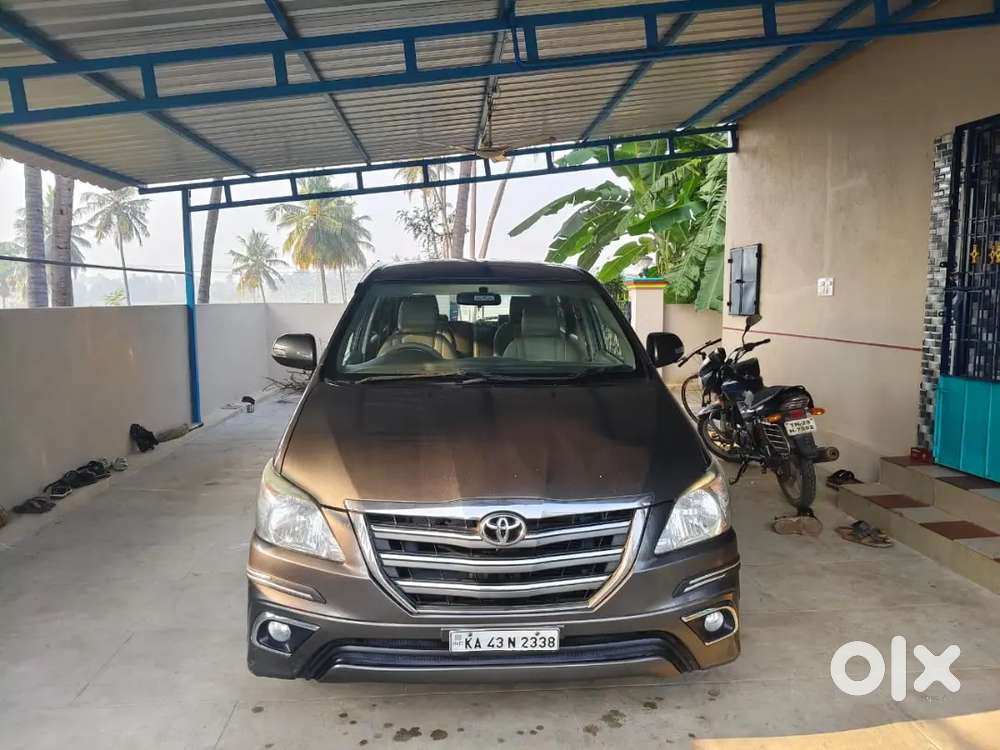 Toyota Innova 2.5 Vx 2012