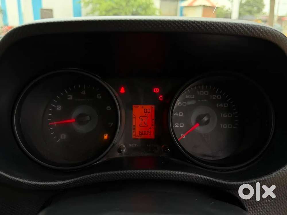 Mahindra Tuv 300, 2016, Diesel
