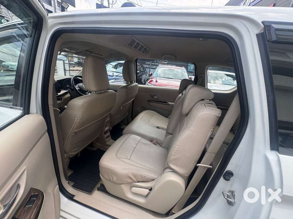 Maruti Suzuki Ertiga Zxi Plus At Shvs, 2020, Petrol