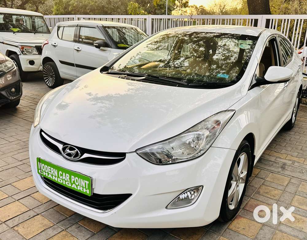 Hyundai Elantra 2.0 Sx, 2013, Petrol