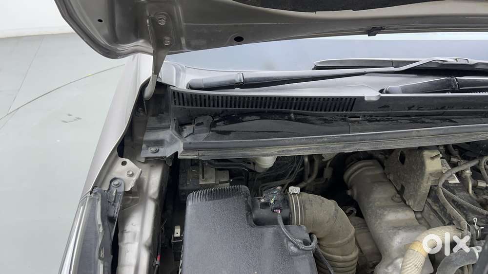Toyota Innova Crysta 2.4 G Mt 8s, 2016, Diesel