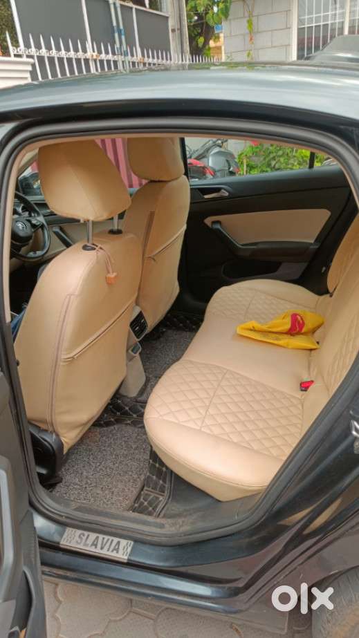 Skoda Slavia Ambition 1.0l Tsi Mt, 2022, Petrol